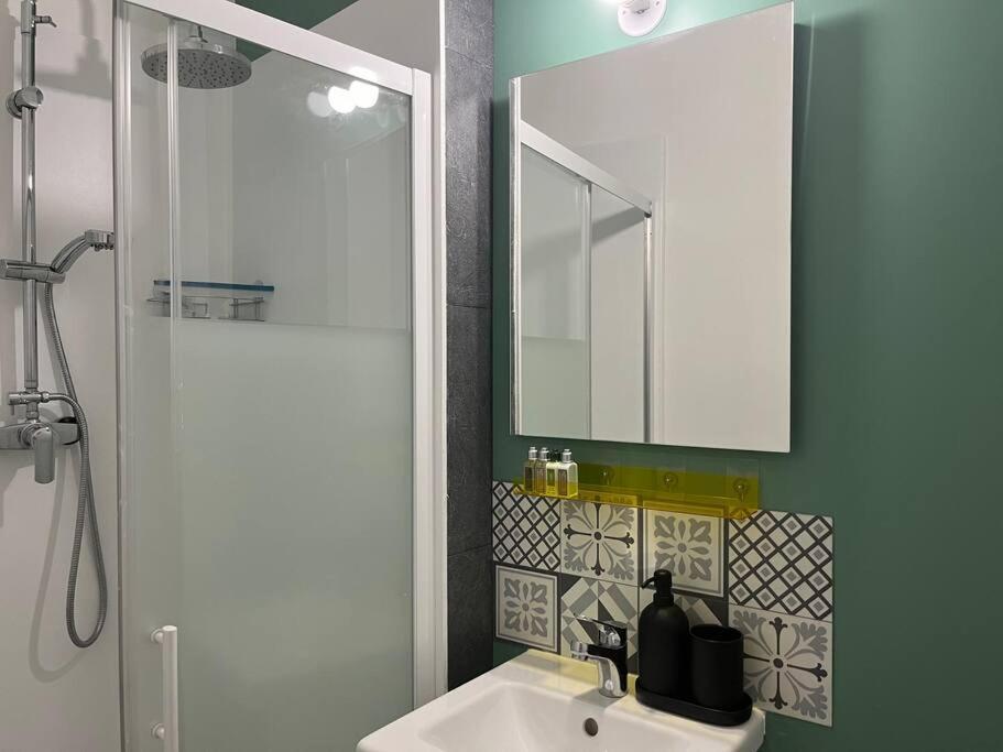 Appartement Hyper Centre Climatise サロン＝ド＝プロヴァンス エクステリア 写真